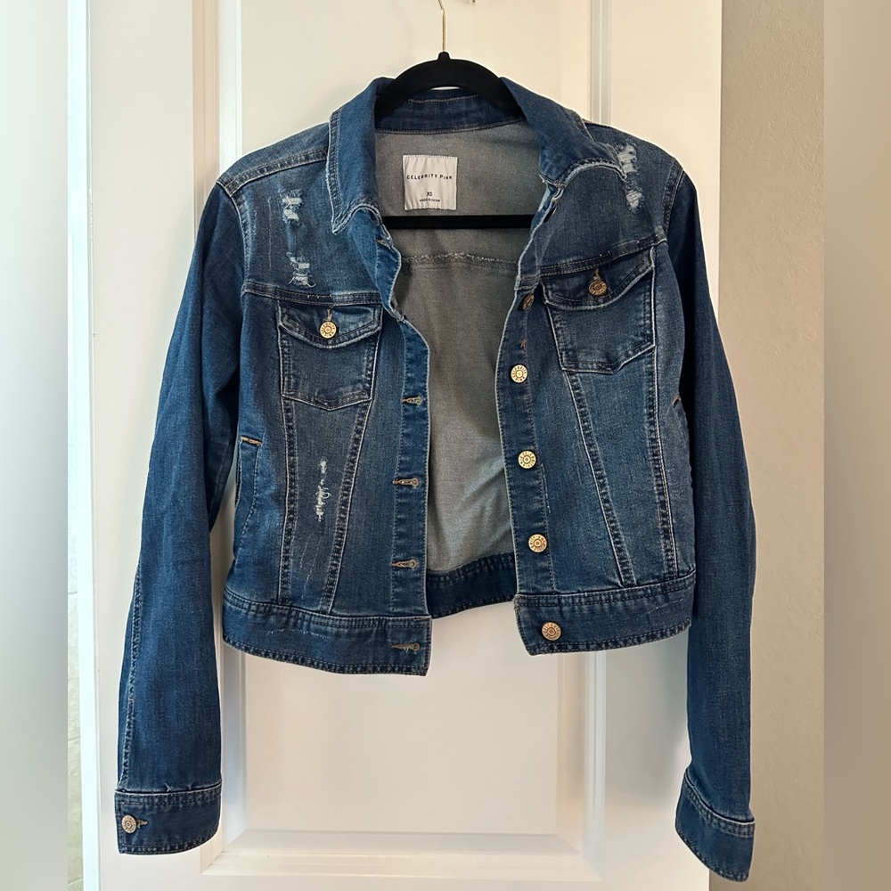 Cropped jean jacket